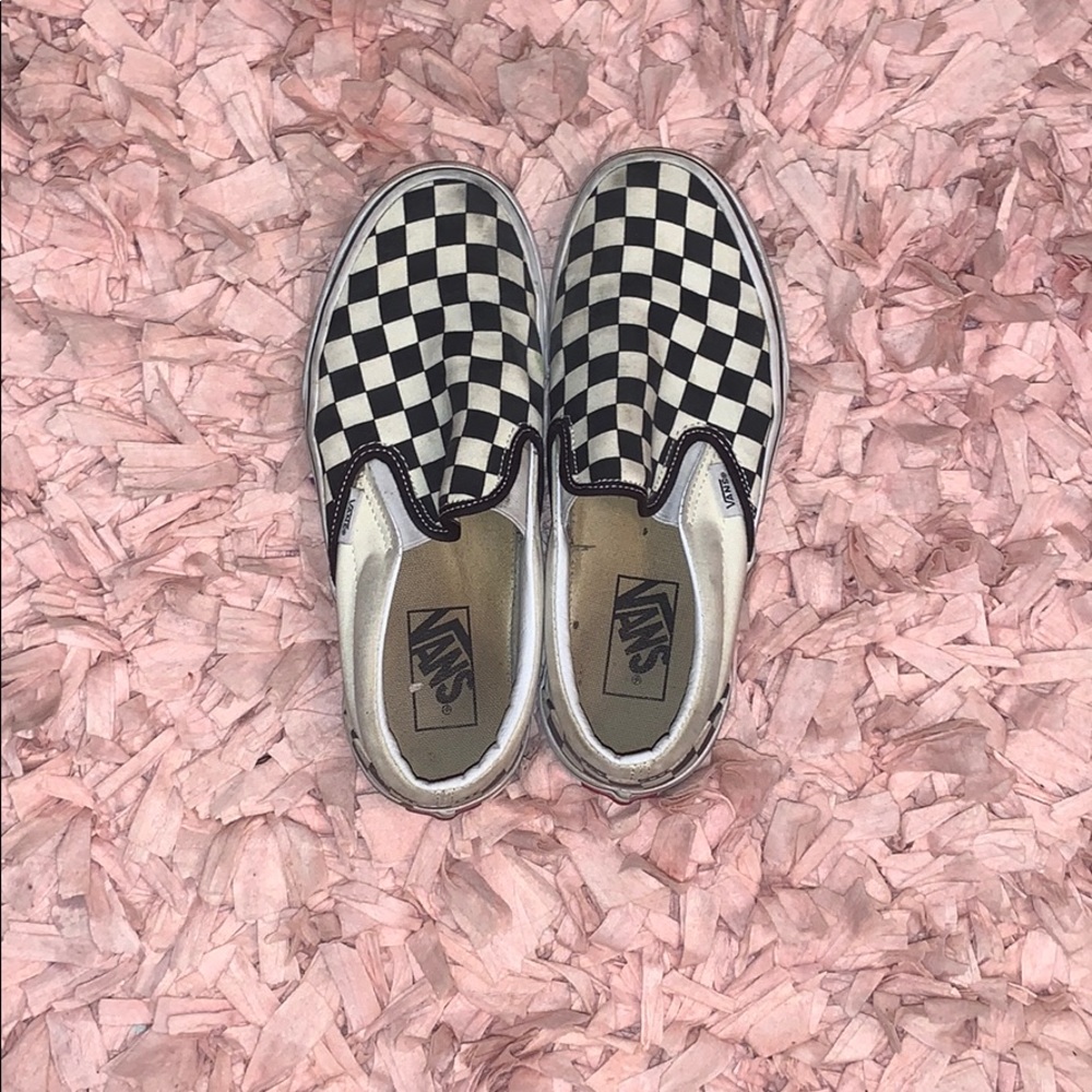 CHECKERED VANS!! 🏁